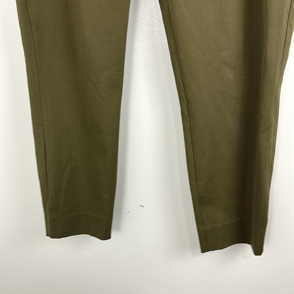 Everlane Cotton Tapered Cropped Dress Pants - Picture 5 of 8